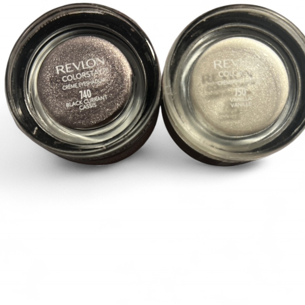 Revlon ColorStay Eye Shadow Duo in Black Currant and Vanilla